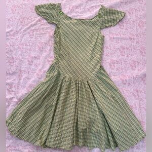 Cute Dress 💚🤍
